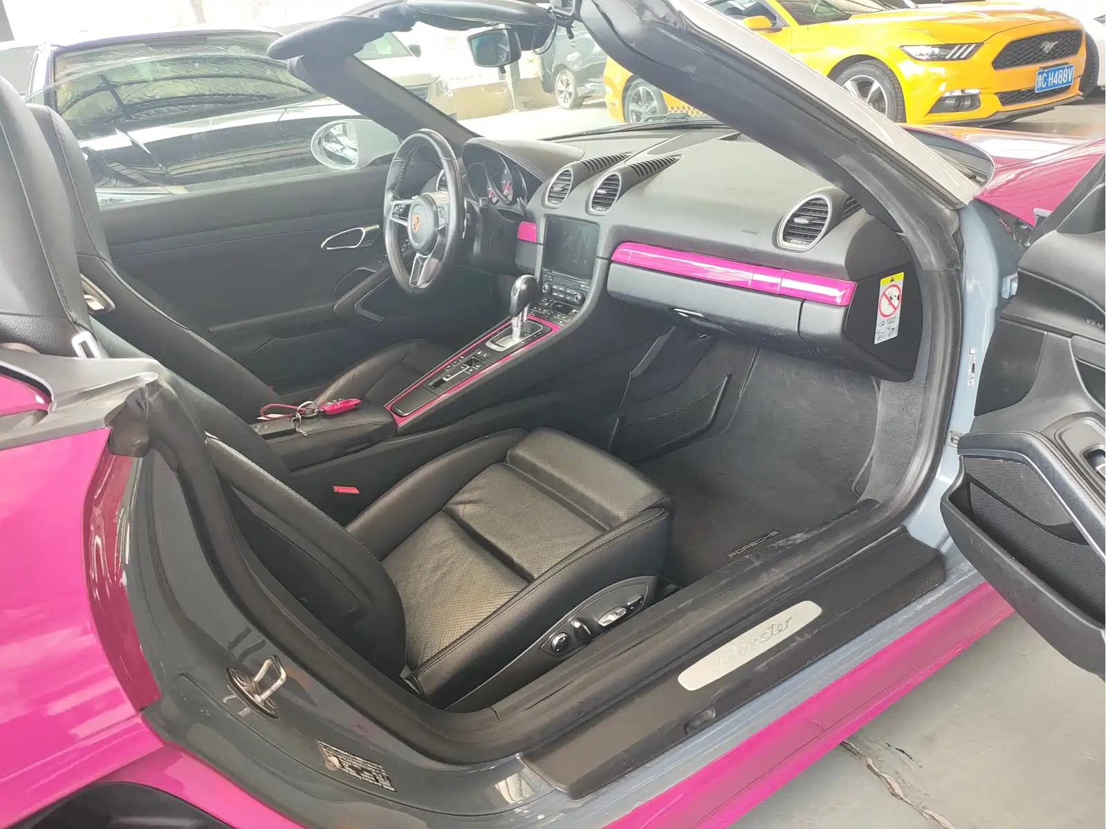 Фото 6 - Porsche 718