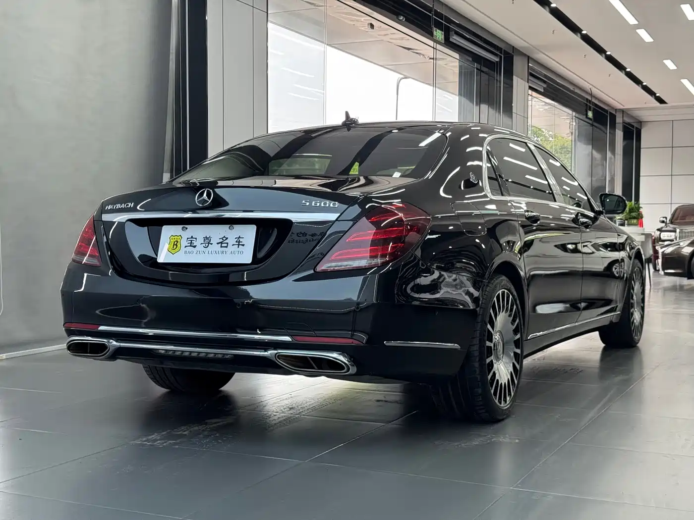 Mercedes-Benz Maybach S-Class 2015 S 600 фото 5
