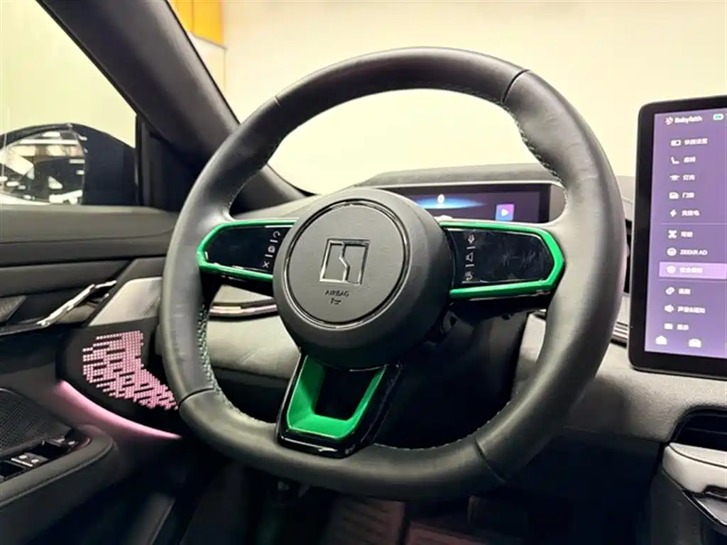 ZEEKR EXTREME KRYPTON 001