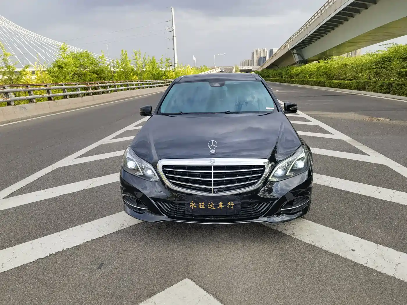 Mercedes-Benz E-Class 2014 E 260 L Luxury Class фото 2