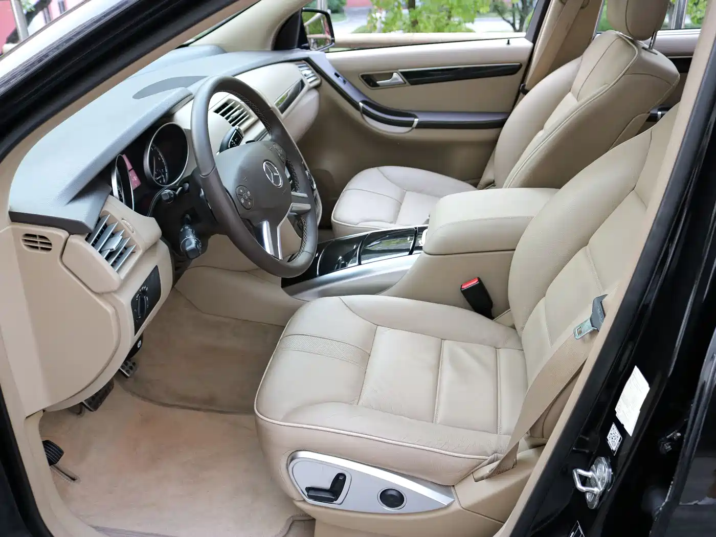Mercedes-Benz R-Class 2017 R 320 4MATIC Business Collector's Edition фото 7