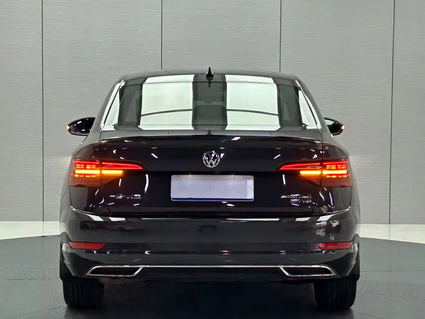 Volkswagen Sagitar 2022 280TSI DSG Surpassing Edition фото 4