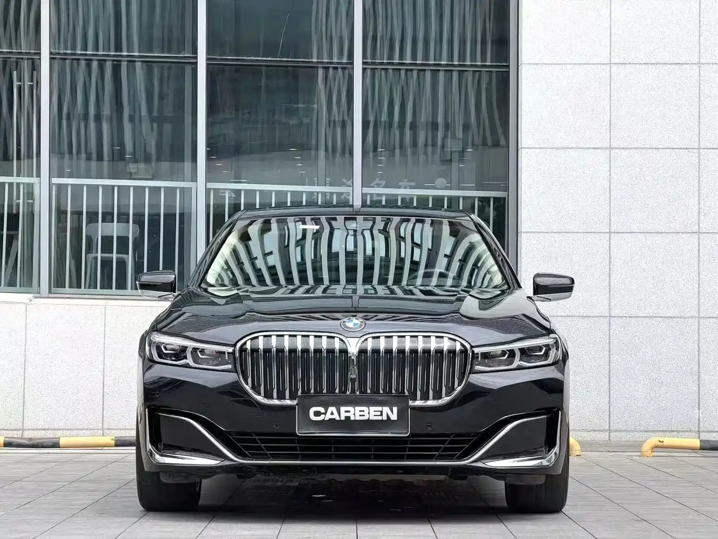 BMW 7 Series 2019 730Li Luxury Package фото 2