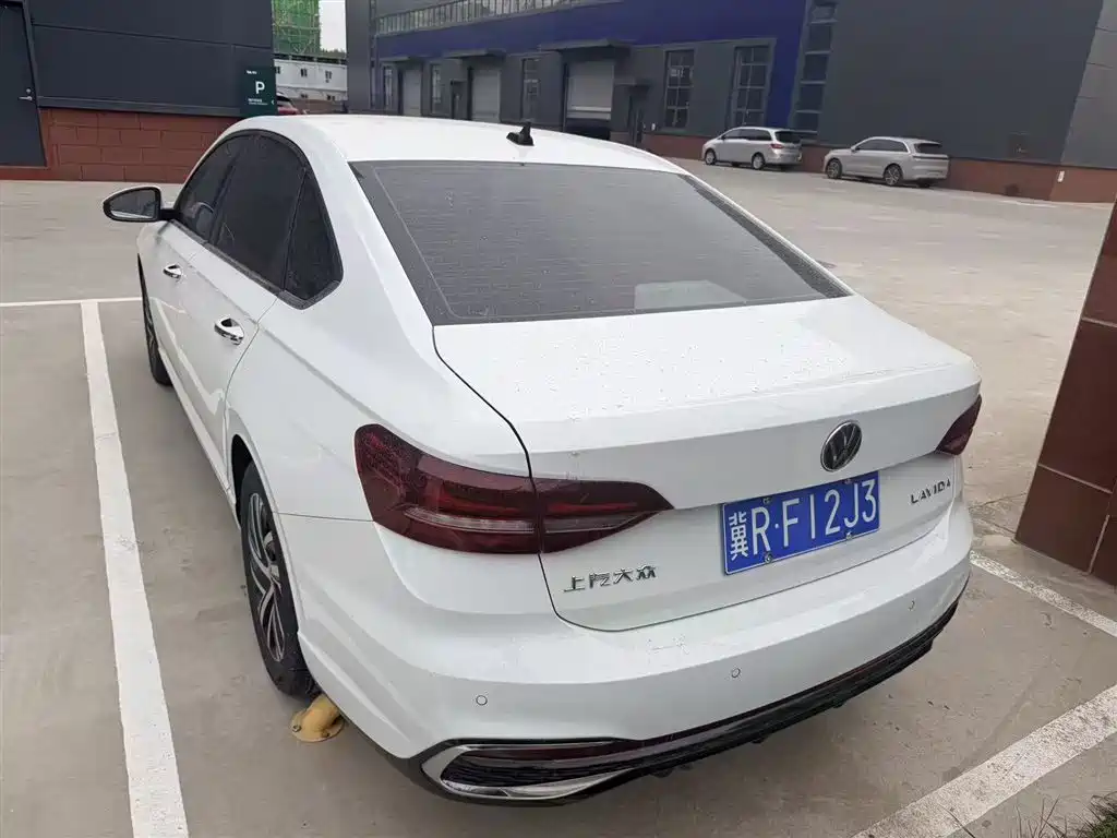 VOLKSWAGEN LAVIDA