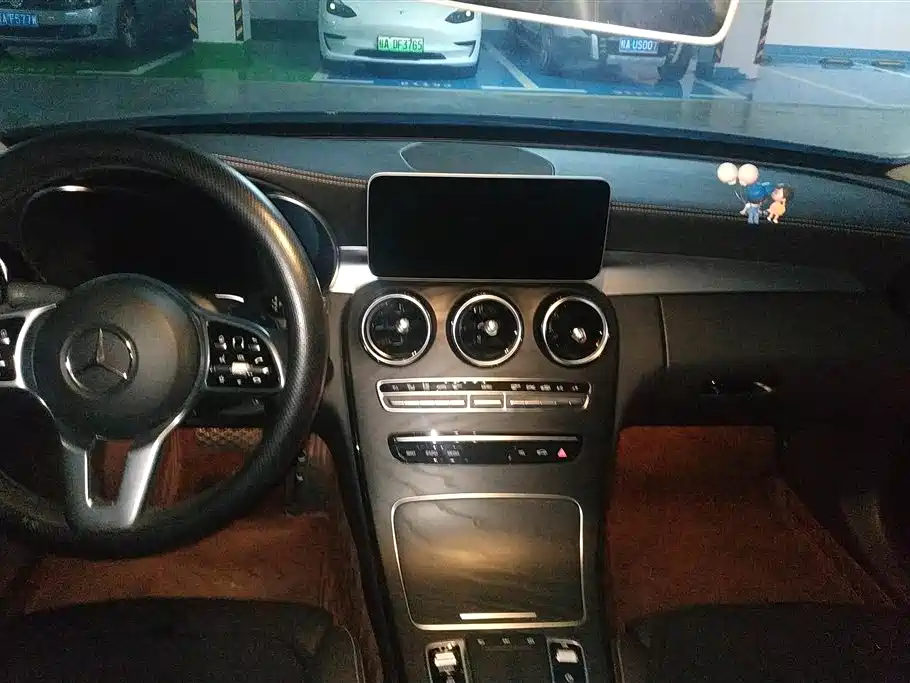 Mercedes-Benz C-Class 2019 Facelift C 260 L Sport фото 13