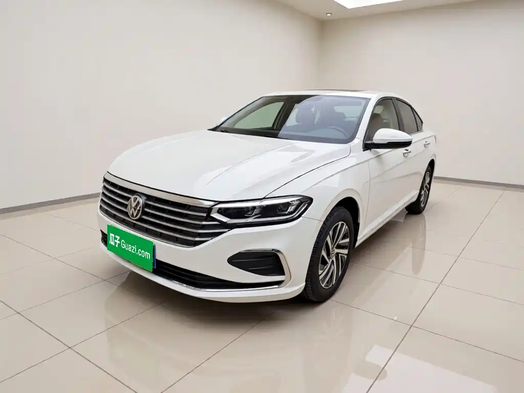 Фото 1 - Volkswagen Lavida