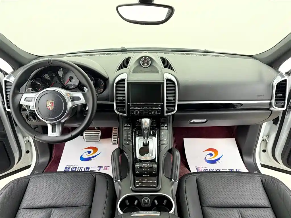 Porsche Cayenne 2011 Cayenne S 4.8L фото 9