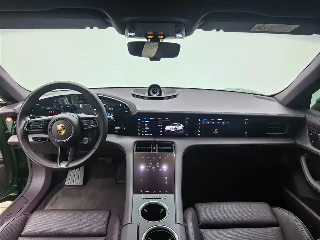 Porsche Taycan 2022 Taycan 4 Cross Turismo фото 13