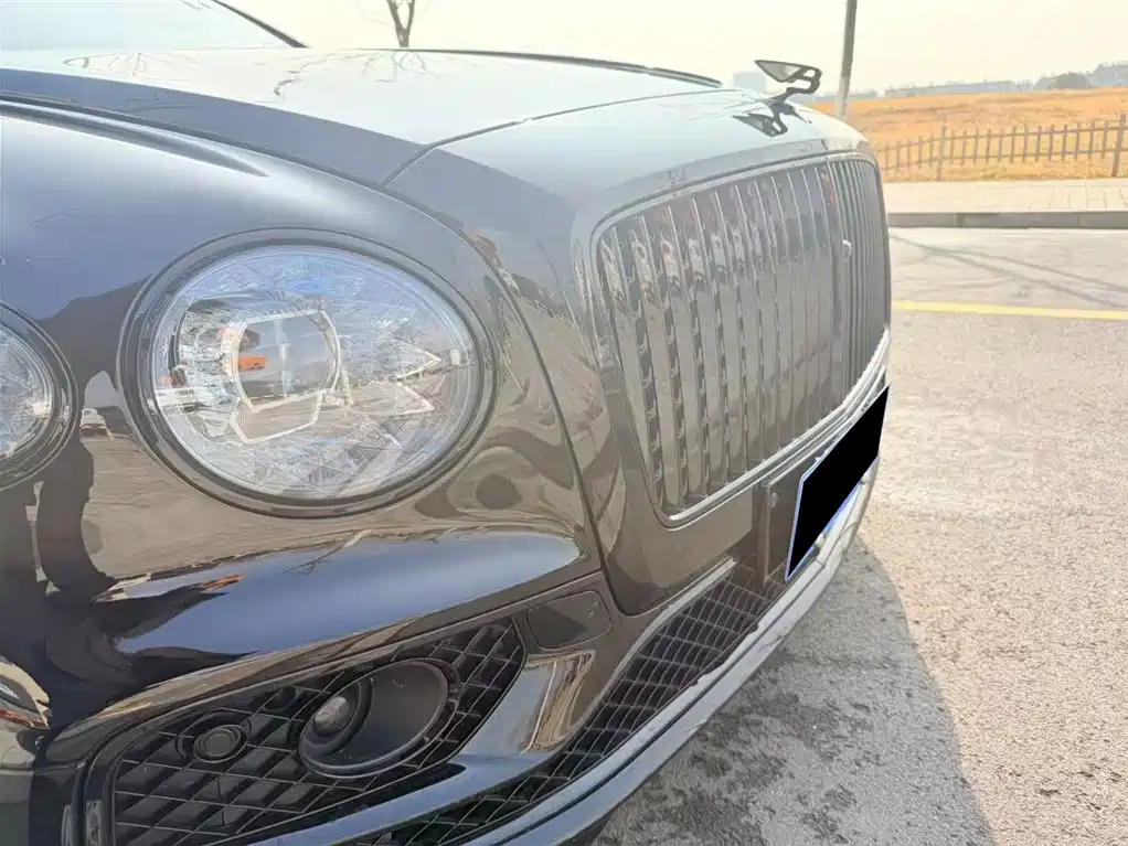 BENTLEY FLYING SPUR PLUG IN HYBRID