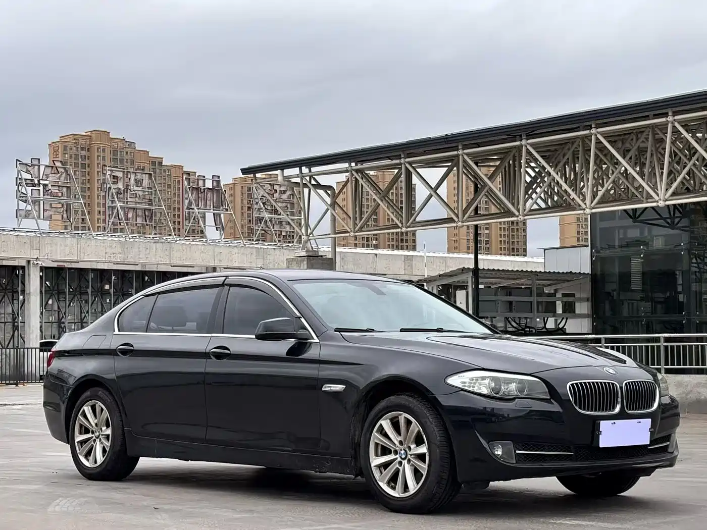 BMW 5 Series 2012 520Li Elegance фото 3