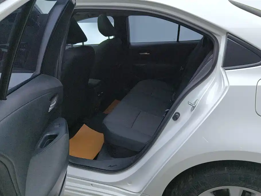 Toyota Corolla 2023 1.8L Smart Hybrid Dual Engine Elite Edition фото 11