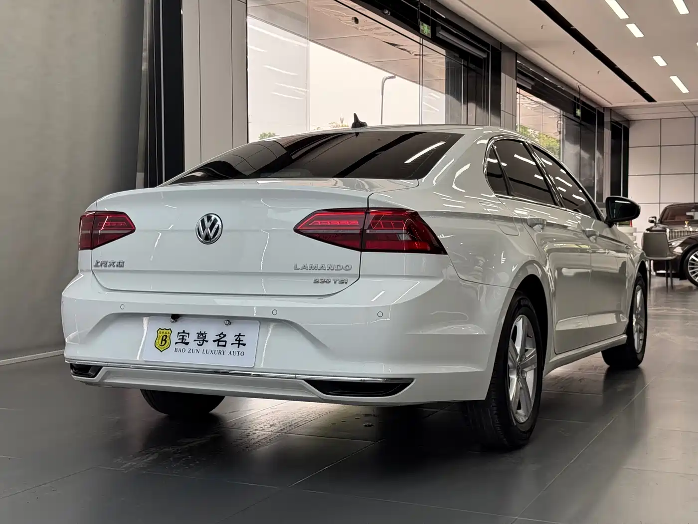 Volkswagen Lamando 2021 230TSI DSG Fashion Edition фото 5