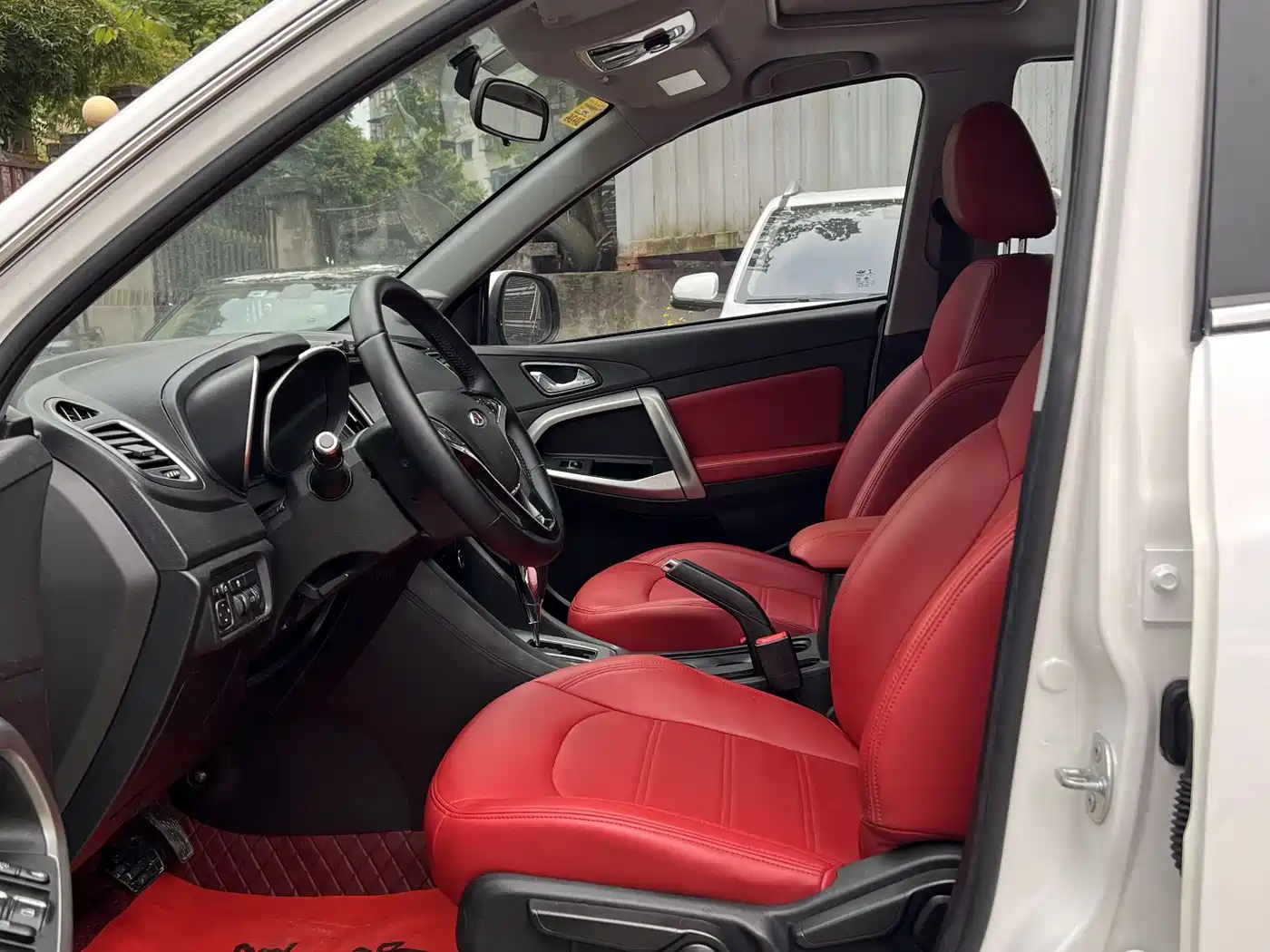 CHERY TIGGO 5