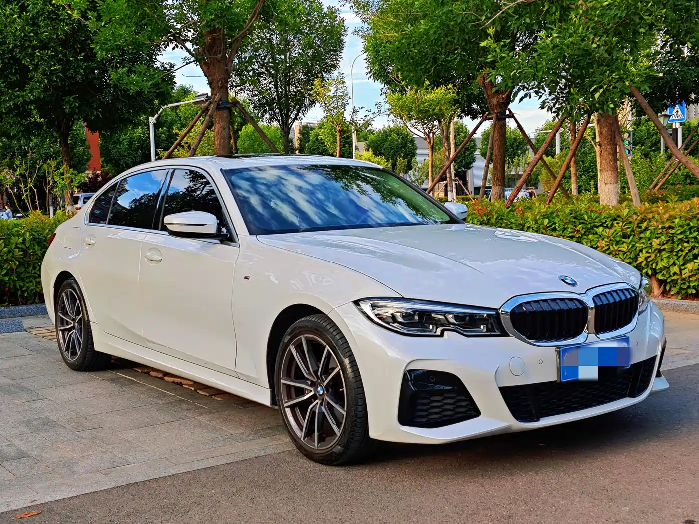BMW 3 Series 2022 Facelift 320Li M Sport Package фото 3