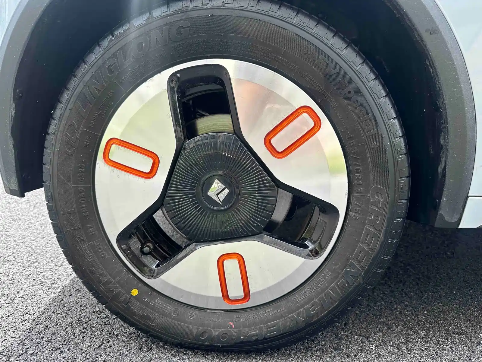 Photo 15 - Baojun KiWi EV