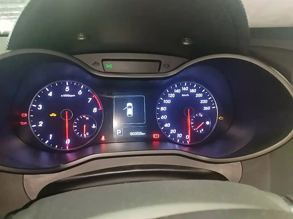 Hyundai Veloster 2015 1.6T Automatic Luxury Edition фото 12