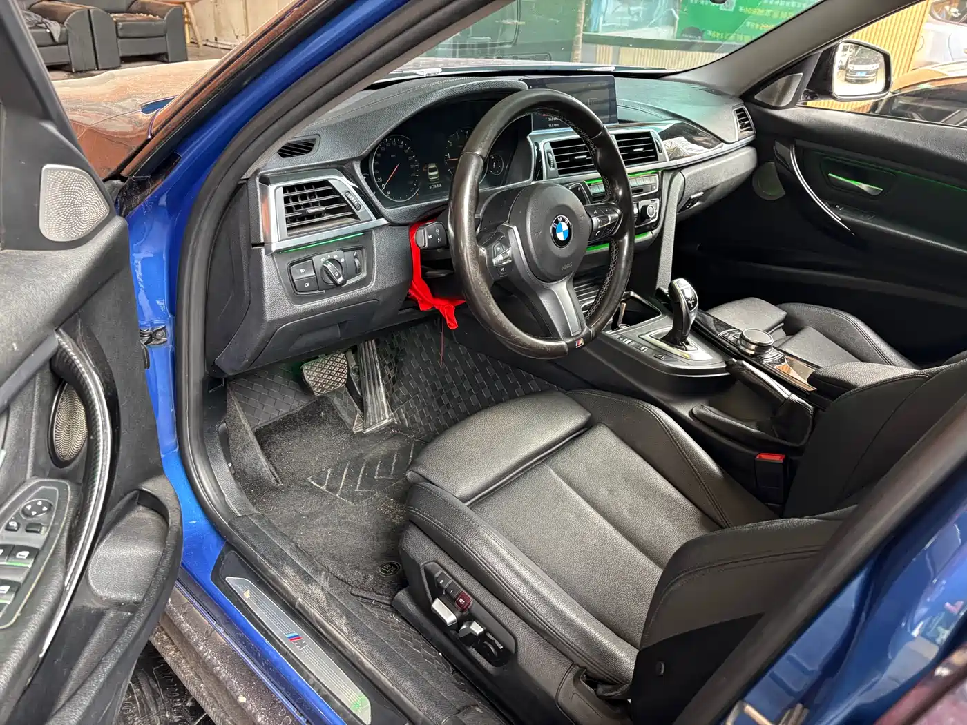BMW 3 Series 2018 320Li Leading M Sport Package фото 4