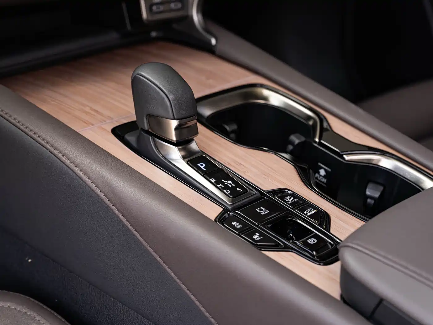Lexus RX New Energy 2023 450h+ 4WD Enjoyment фото 16