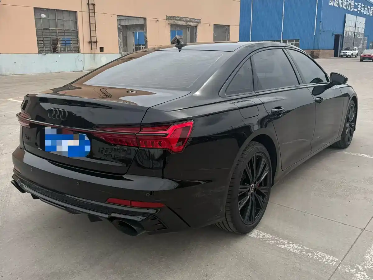 Audi A6L 2023 45 TFSI Premium Selection Dynamic фото 9