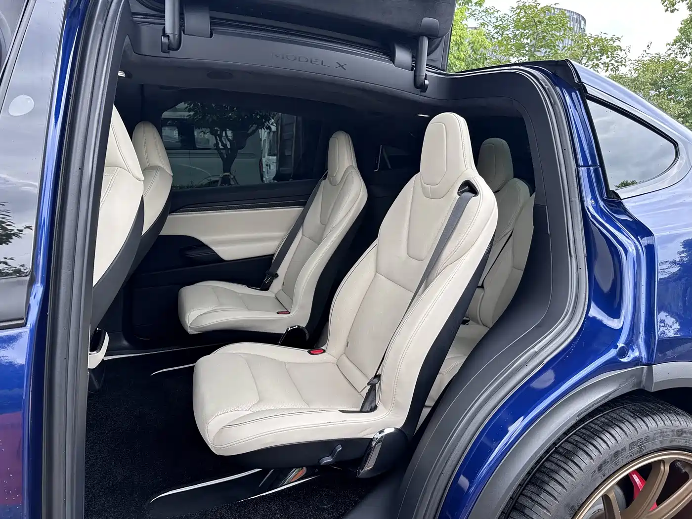 Tesla Model X 2025 2023 Tri-motor AWD Plaid