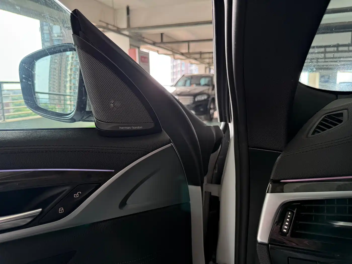 BMW 6 Series GT 2020 630i M Sport Package фото 13