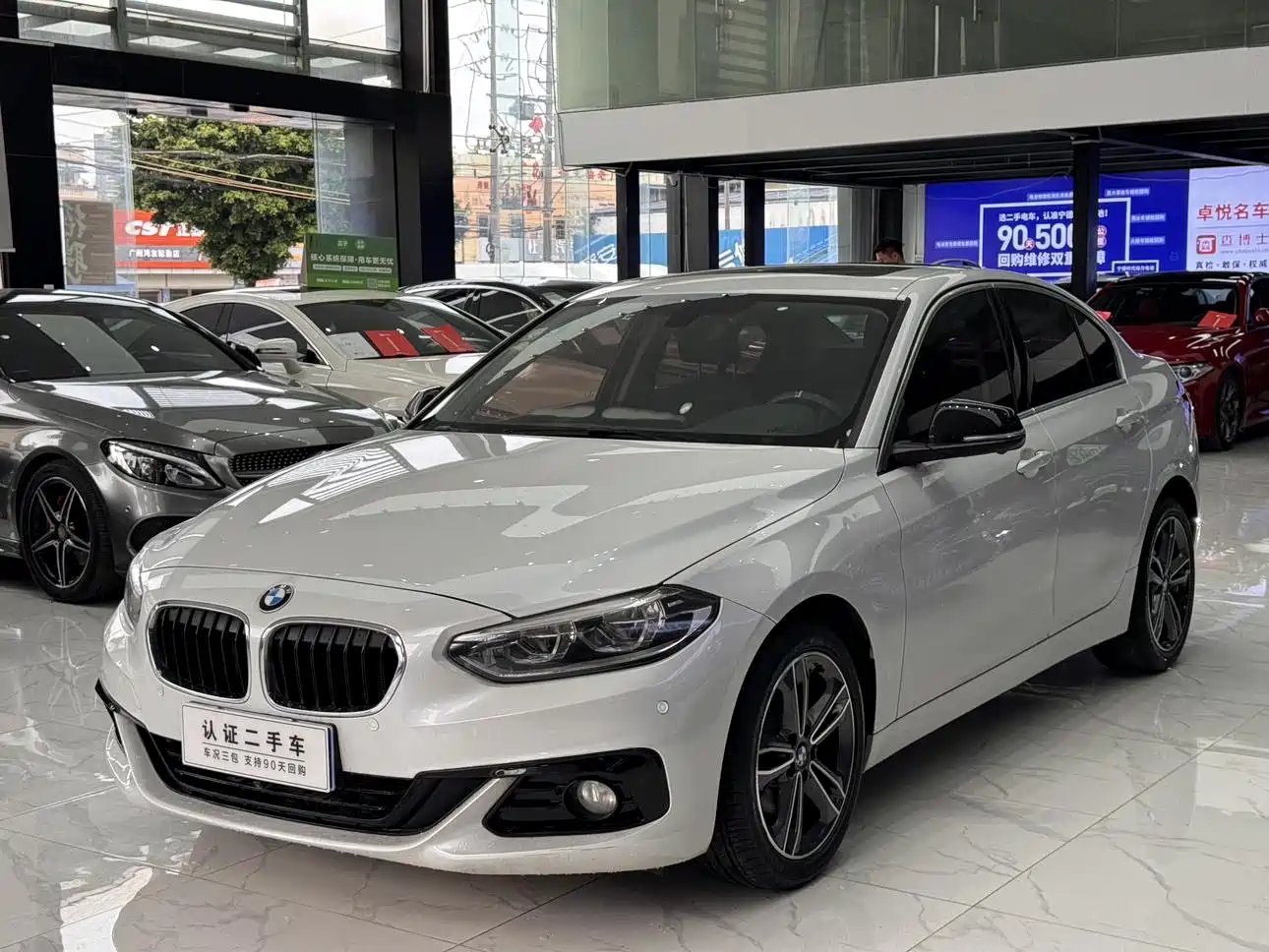 BMW 1 Series 2018 118i Sport Edition