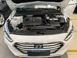 صورة 20 - Hyundai Mistra