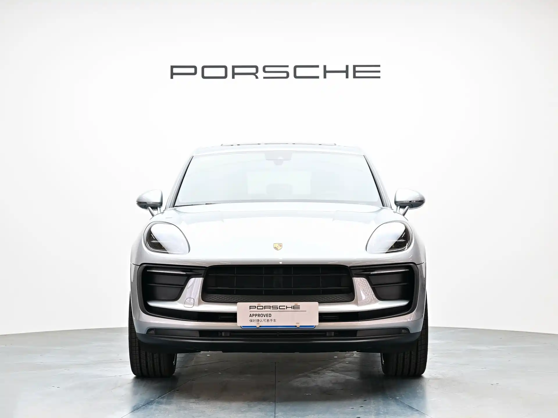 Фото 2 - Porsche Macan