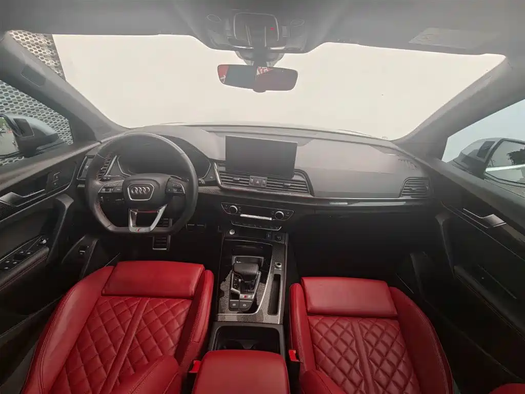 Audi SQ5 2021 3.0 TFSI quattro фото 8