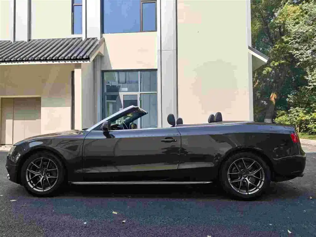 Audi A5 (Import) 2012 2.0TFSI Cabriolet фото 8