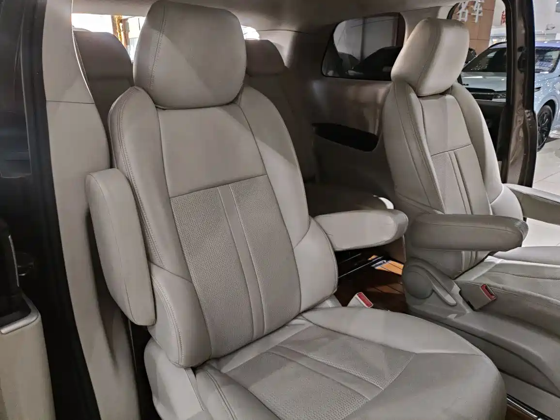 Buick GL8 2020 Model Land Business Class 652T Comfort фото 9