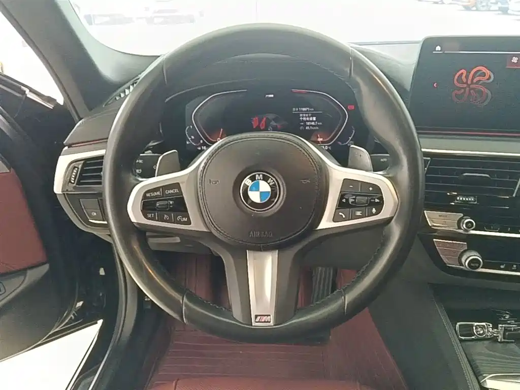 BMW 5 Series 2022 Facelift 530Li Leading M Sport Package фото 11