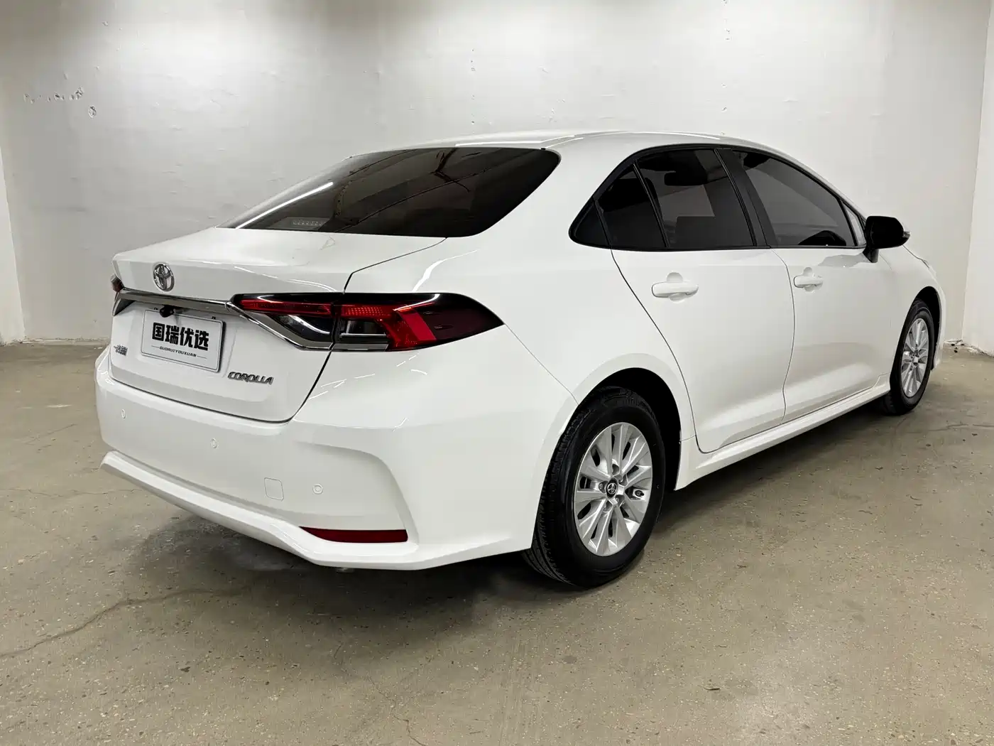 Toyota Corolla 2021 TNGA 1.5L CVT Elite Edition фото 4