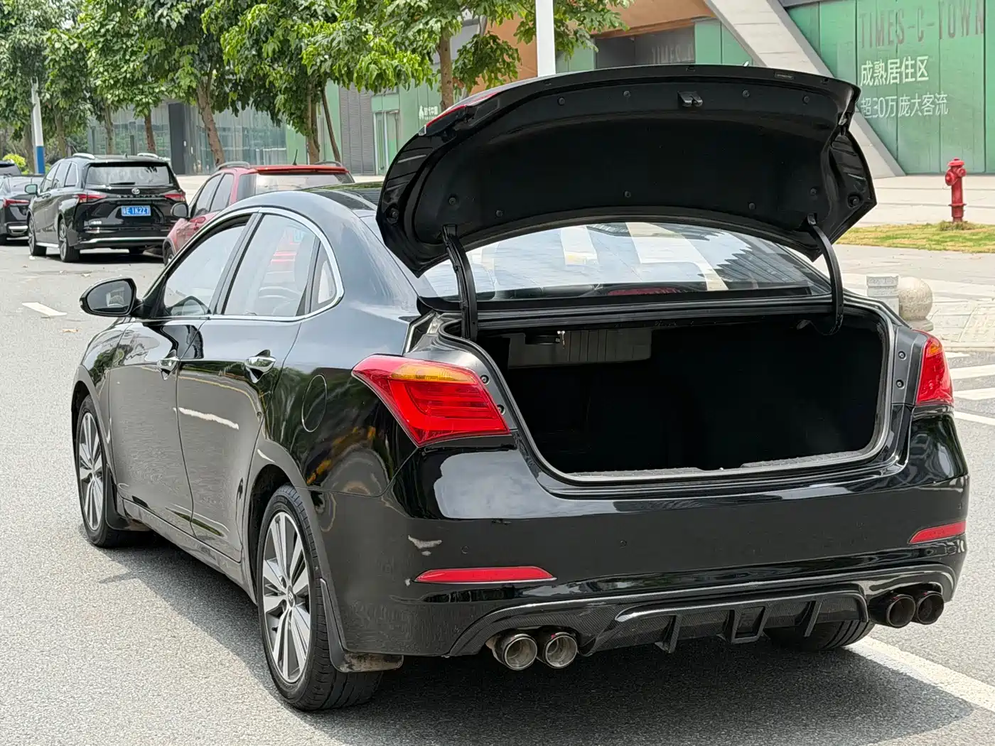 Hyundai Mistra 2016 1.8L Automatic Smart GLS фото 7