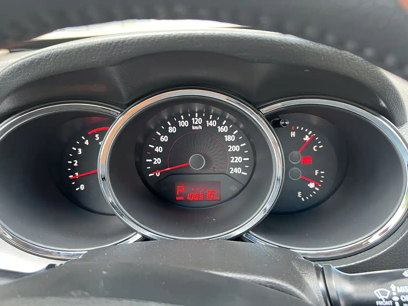 Kia Sorento 2012 2.2T Diesel Comfort Edition фото 16