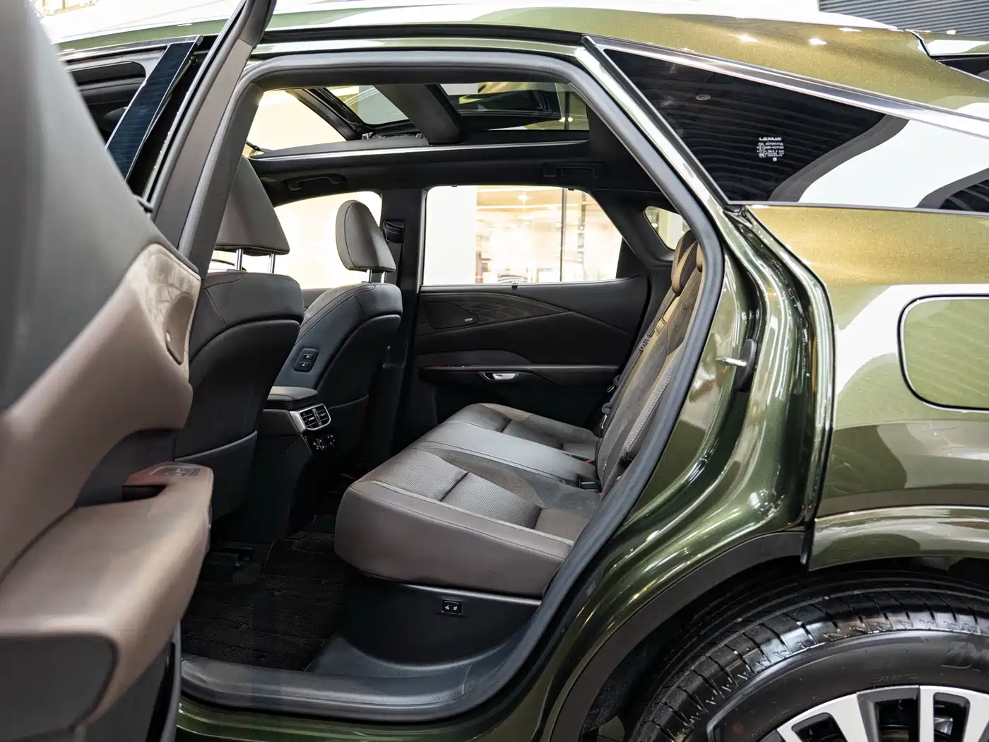 Lexus RX New Energy 2023 450h+ 4WD Enjoyment фото 10