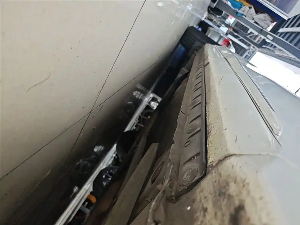 Toyota Corolla 2017 Facelift 1.2T S-CVT GL-i фото 19