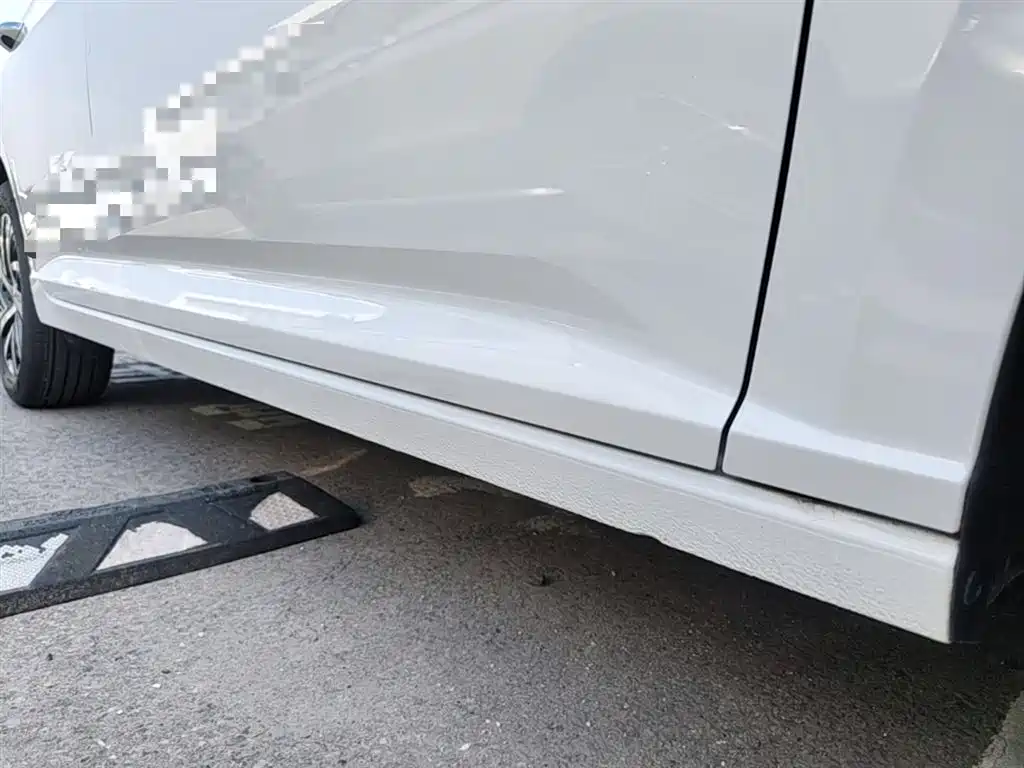 Volkswagen Lavida 2024 Model 300TSI DSG Starlight Leading Edition фото 21