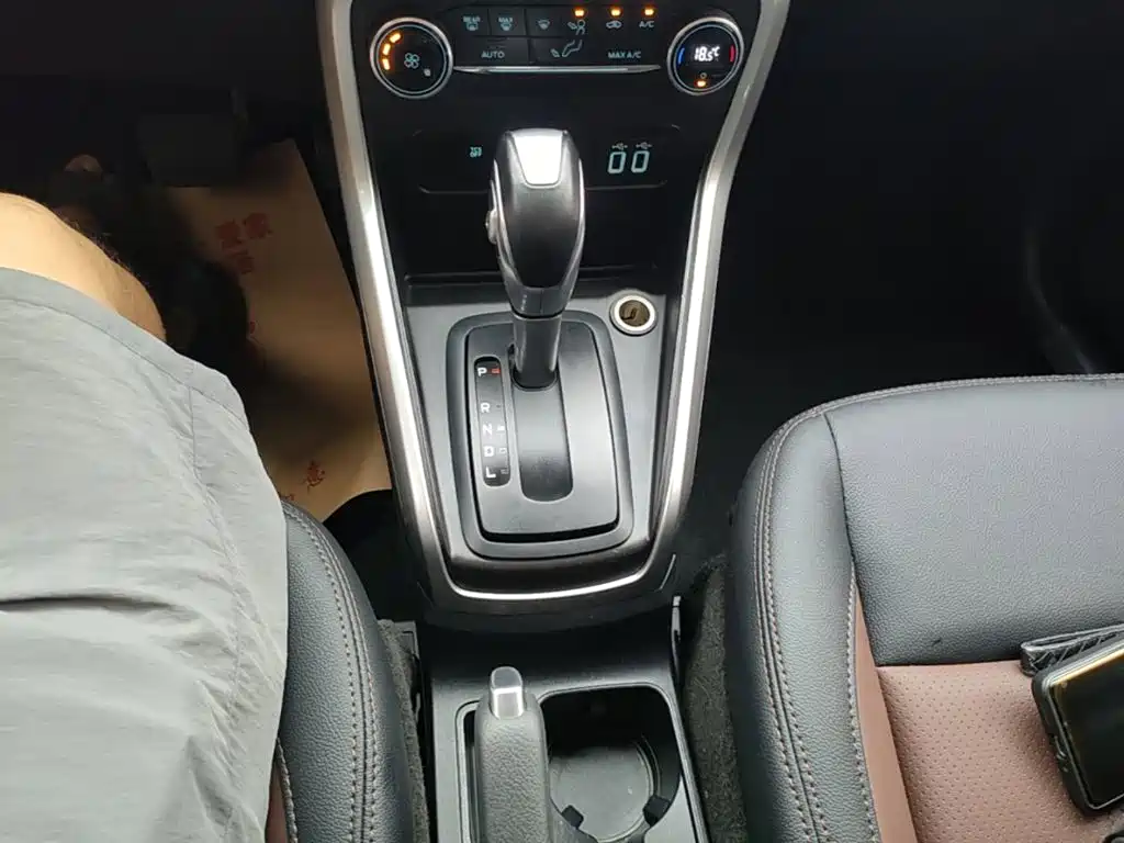 Ford EcoSport 2019 2018 1.5L Automatic Premium Wing