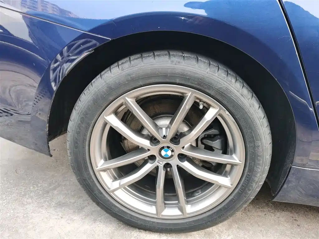 BMW 5 Series (Import) 2020 Model 525i M Sport Package фото 17