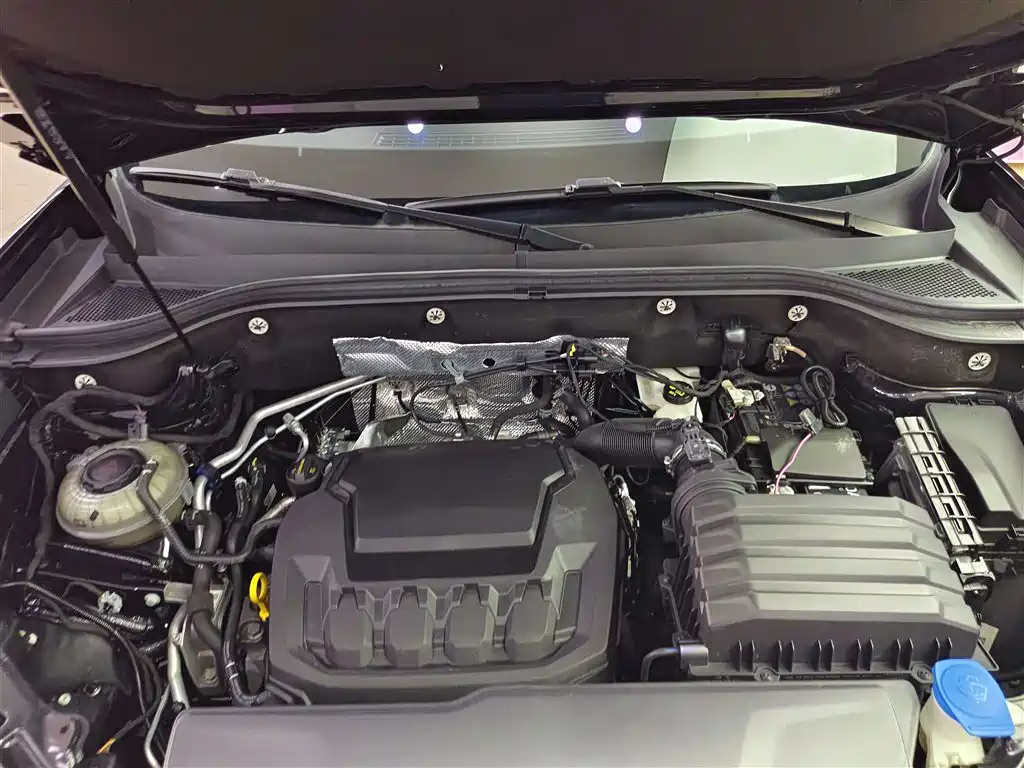 Volkswagen Teramont 2023 Facelift 330TSI FWD Luxury Edition фото 16