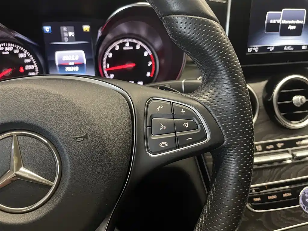 Mercedes-Benz C-Class 2016 C 200 L Sport фото 21