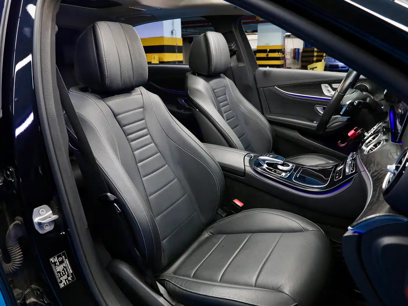 Mercedes-Benz E-Class 2017 E 320 L Sport 4MATIC фото 10