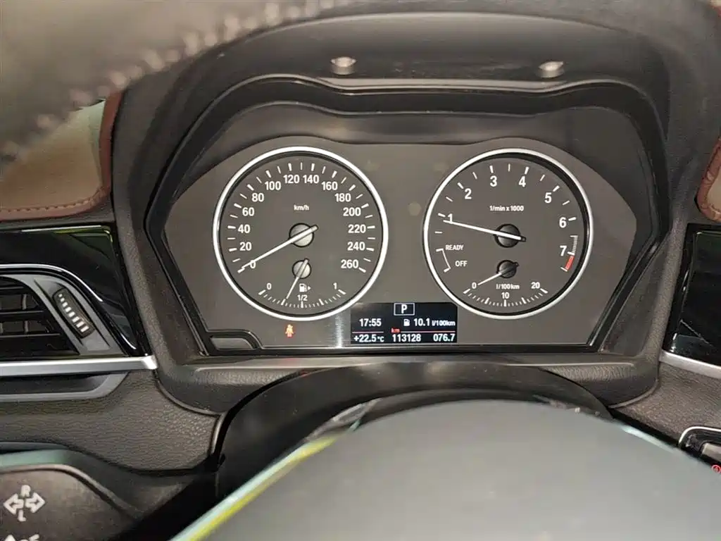 BMW X1 2018 xDrive20Li Premium Model фото 12
