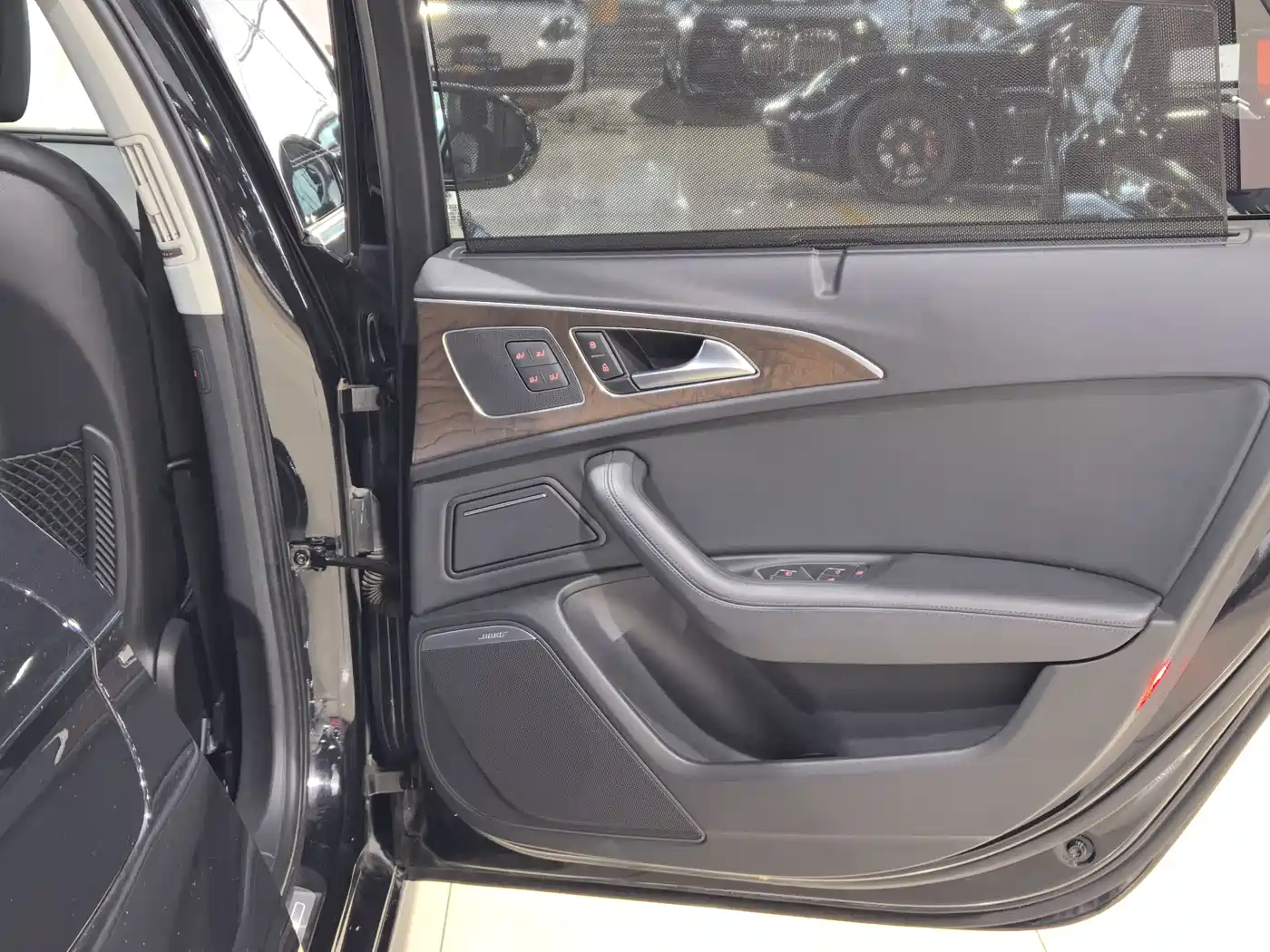 Audi A6L 2014 50 TFSI quattro Luxury фото 22