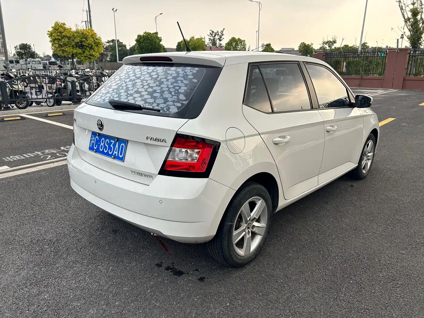 Škoda Fabia 2017 1.4L Manual Forward Edition фото 16