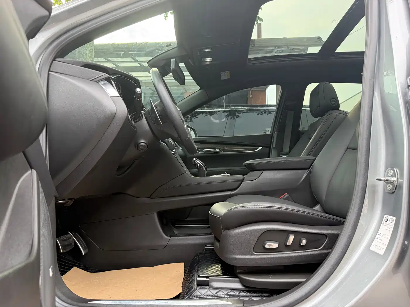 CADILLAC XT5