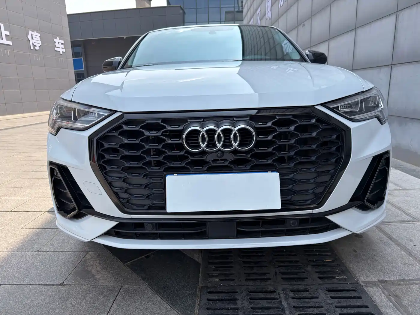 AUDI Q3 SPORTBACK