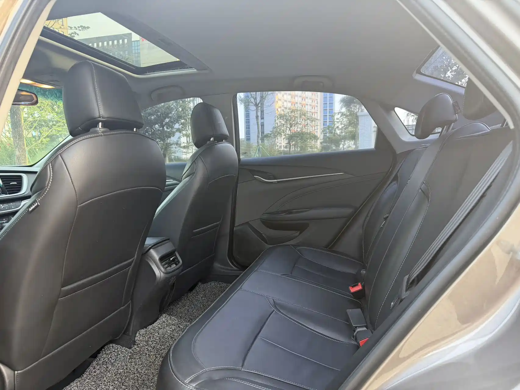 Фото 7 - Buick Excelle