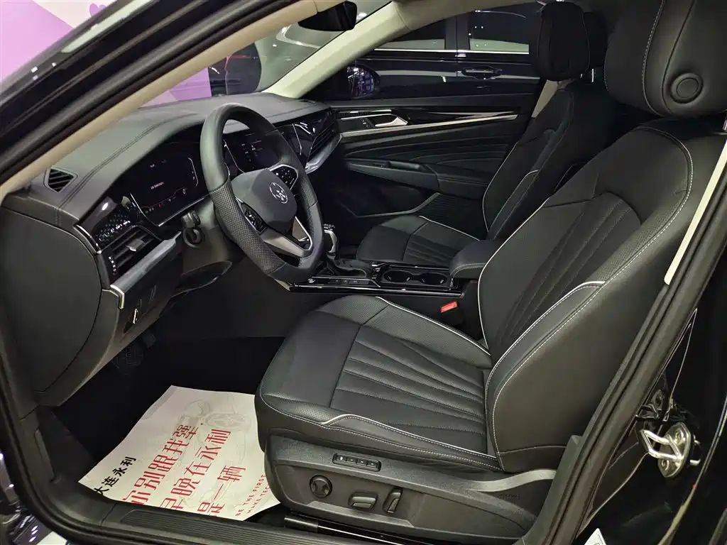 Volkswagen Passat 2024 380TSI Starlight Dragon Soaring Edition фото 10